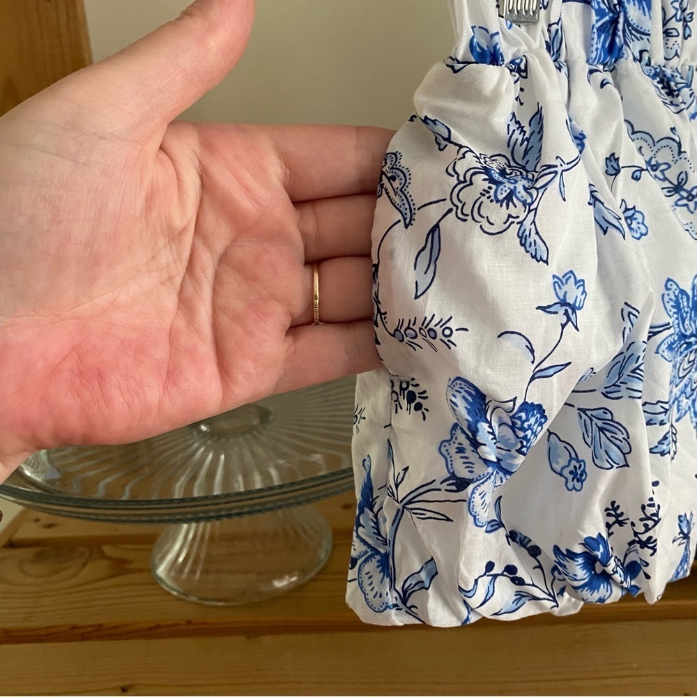 Janie and Jack Blue White Capri Island Floral Bubble Hem Shorts 3t - Picture 10 of 12